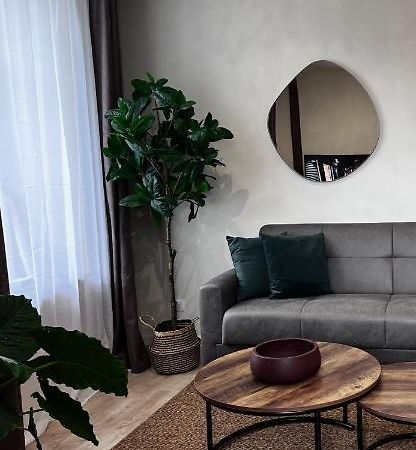 Myaka Appartement Wood Cholet Esterno foto