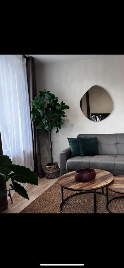 Myaka Appartement Wood Cholet Esterno foto