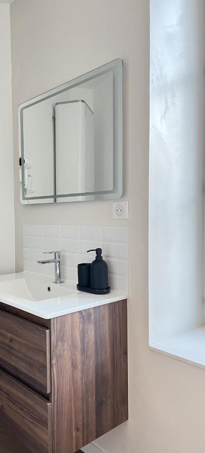 Myaka Appartement Wood Cholet Esterno foto